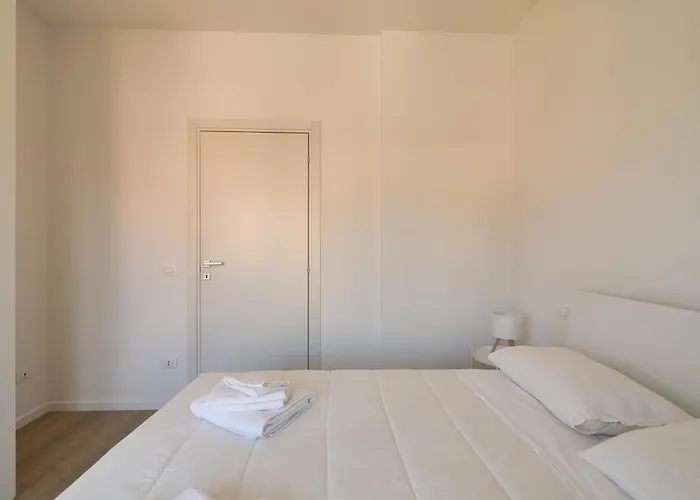 Am 5 - Penthouse With View And Parking