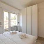 Am 5 - Penthouse With View And Parking *