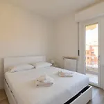 Am 5 - Penthouse With View And Parking