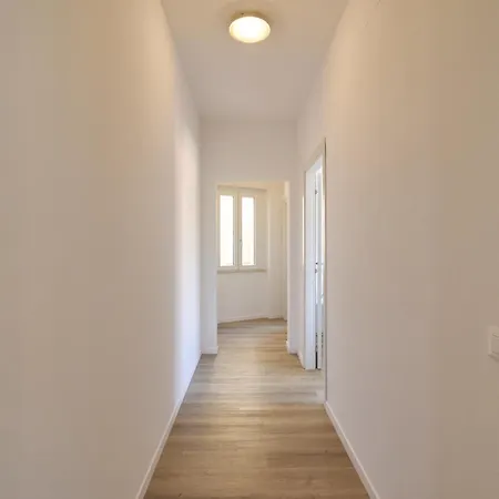 Apartment Am 5 - Penthouse With View And Parking