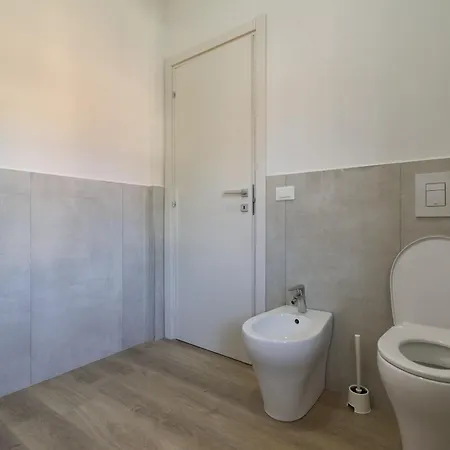 N5 - Attico Con Vista E Parcheggio