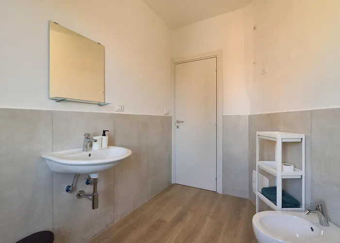 Am5 - Attico Con Vista E Parcheggio Appartement